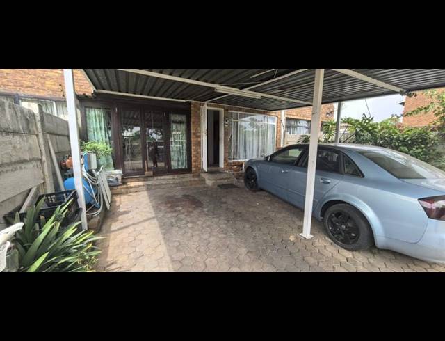 4 BEDROOM TOWNHOUSE FOR SALE IN FLORIDA